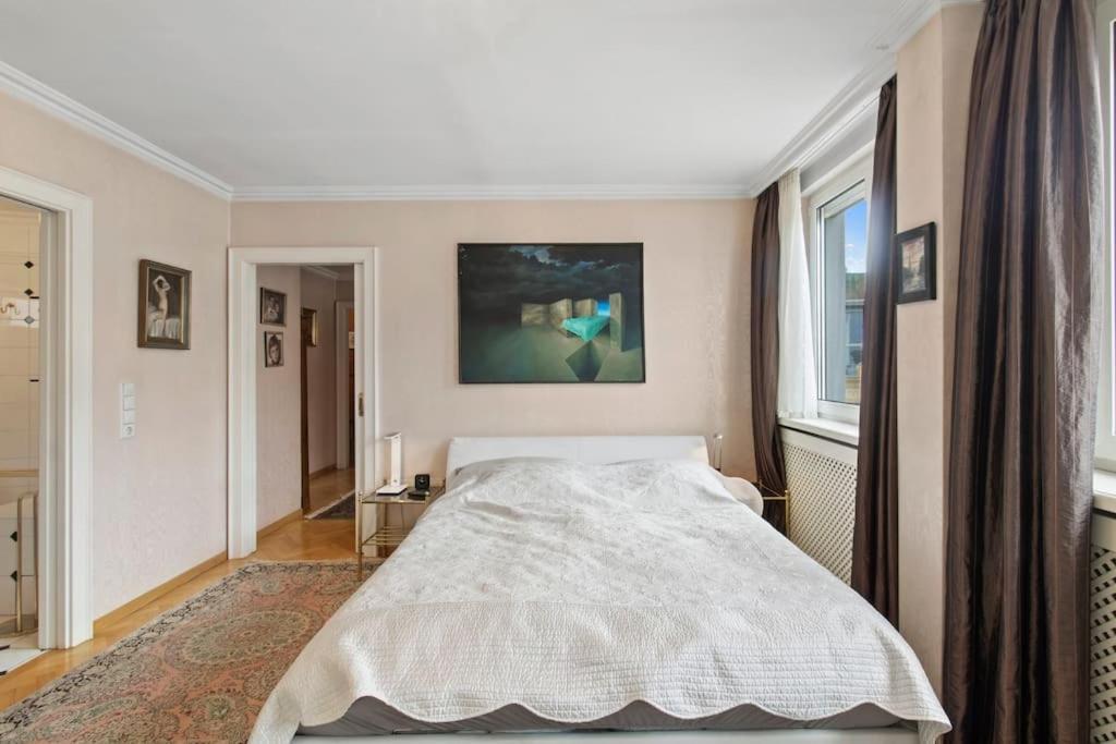 Apartment 110 M2 3 Bedroom With Cathedral View *