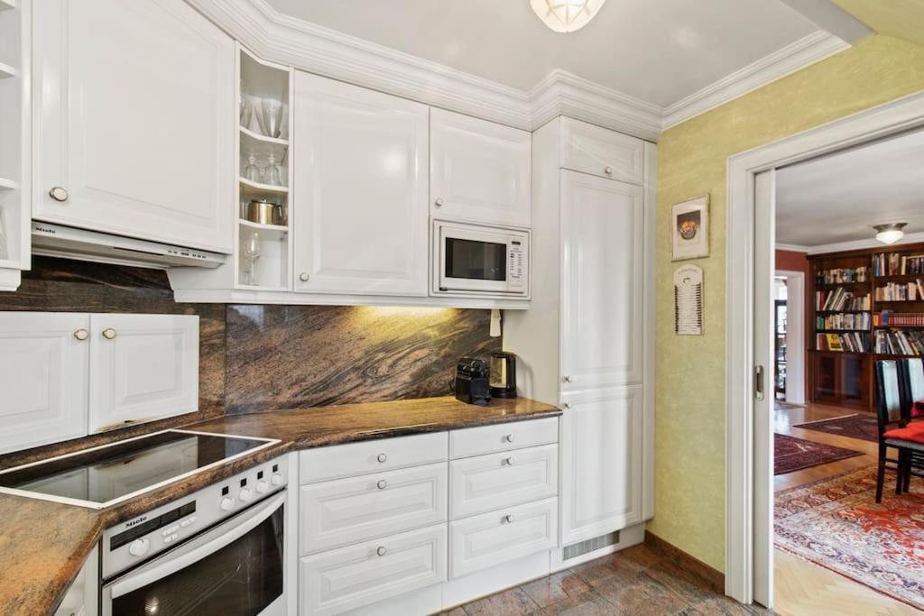 Apartment 110 M2 3 Bedroom With Cathedral View