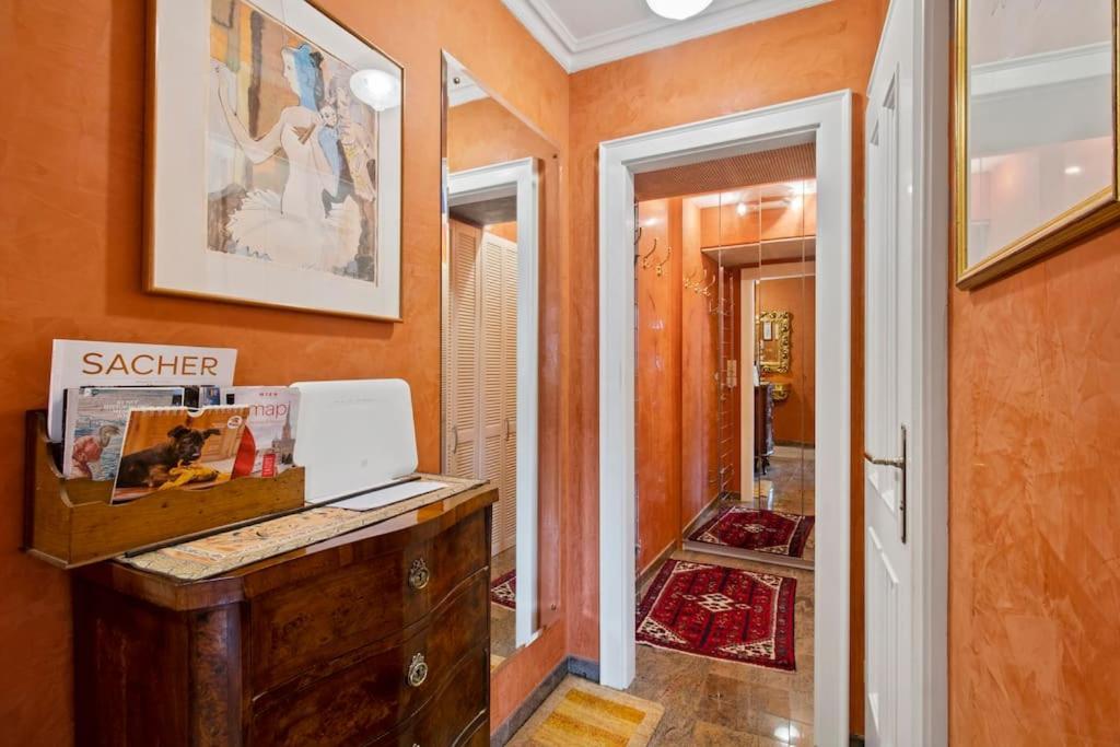 110 M2 3 Bedroom With Cathedral View Apartment *