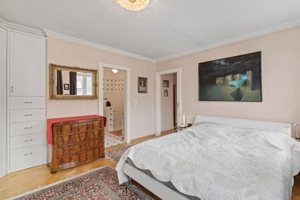 Apartment 110 M2 3 Bedroom With Cathedral View *