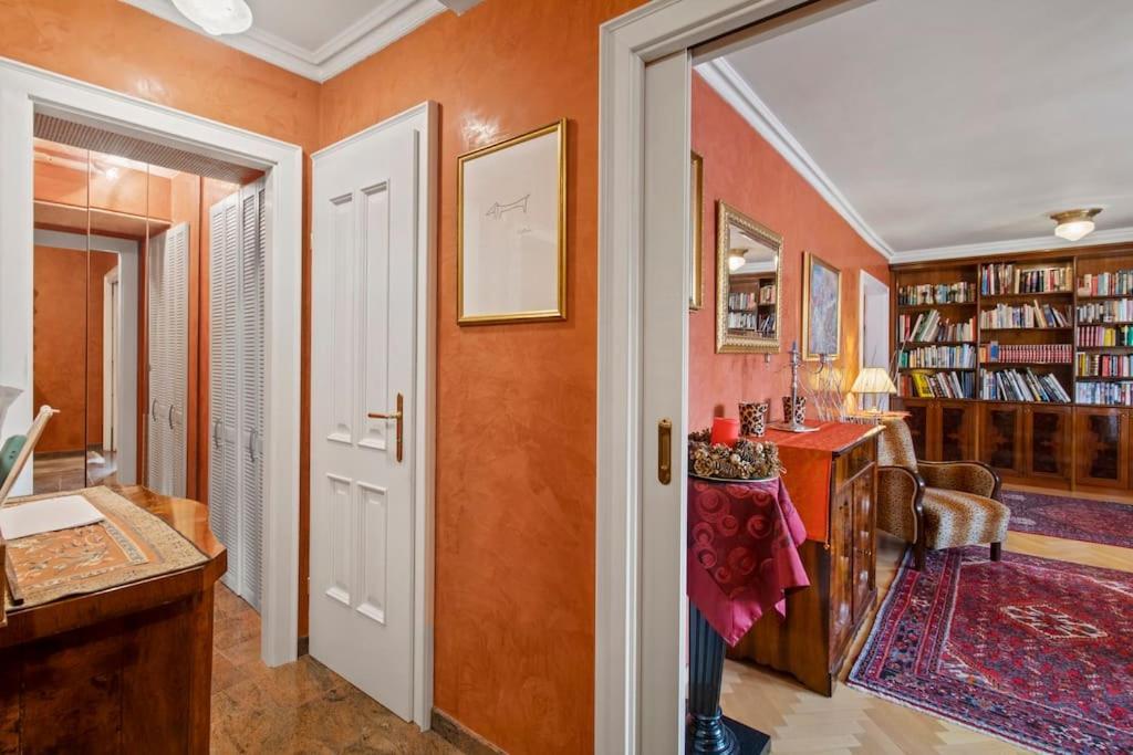 110 M2 3 Bedroom With Cathedral View Apartment Wien
